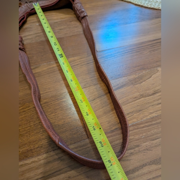 Fringe crossbody Hobo bag - Picture 5 of 5